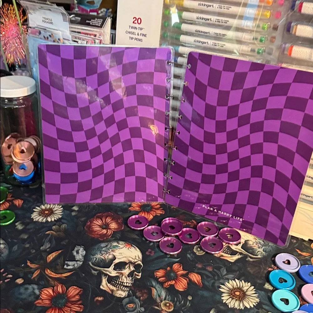 Happy planner beetlejuice cover “its showtime” w/ purple metal discs